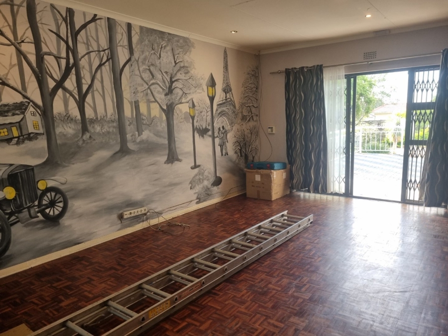 3 Bedroom Property for Sale in Vaalpark Free State